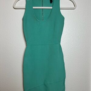 BCBGMaxAzria Green Sleeveless Bodycon Mini Dress